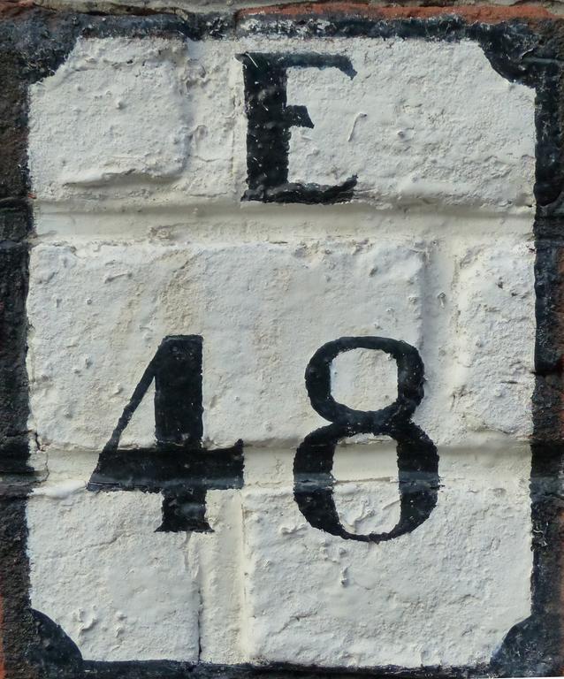B&B E48 ブルージュ エクステリア 写真